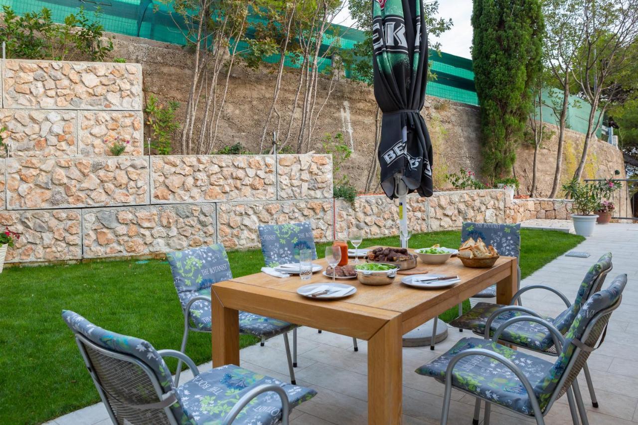 Villa Leoma With Heated Pool Marusici  المظهر الخارجي الصورة