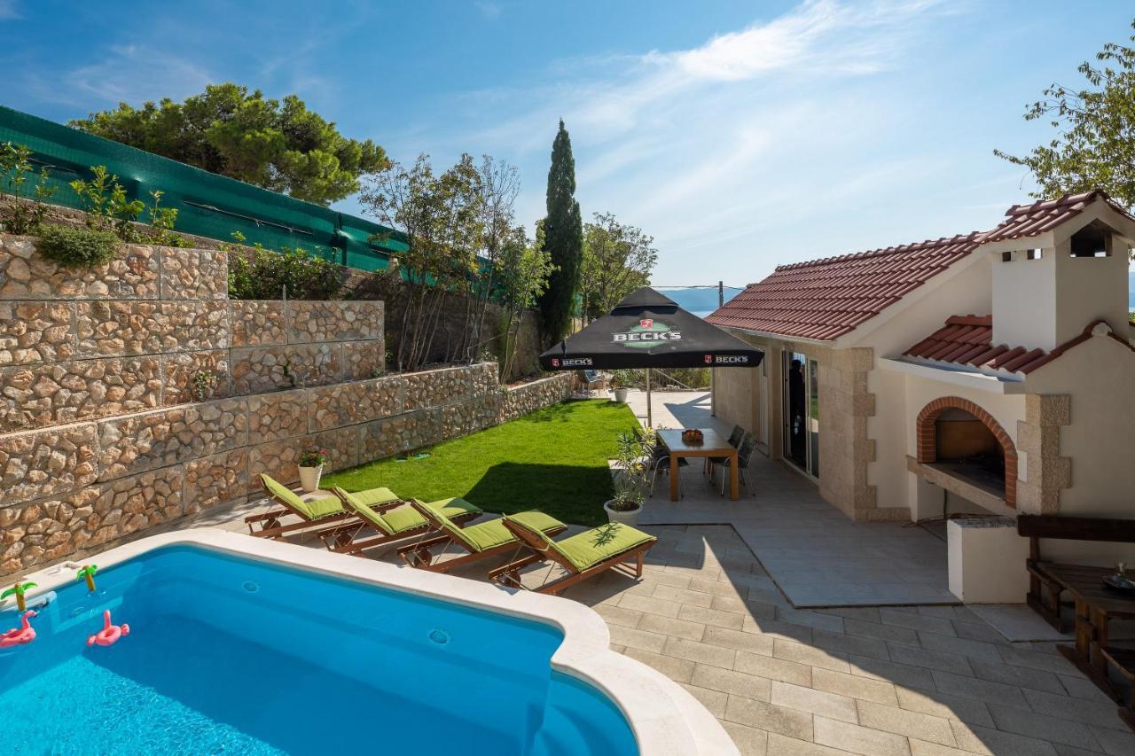Villa Leoma With Heated Pool Marusici  المظهر الخارجي الصورة