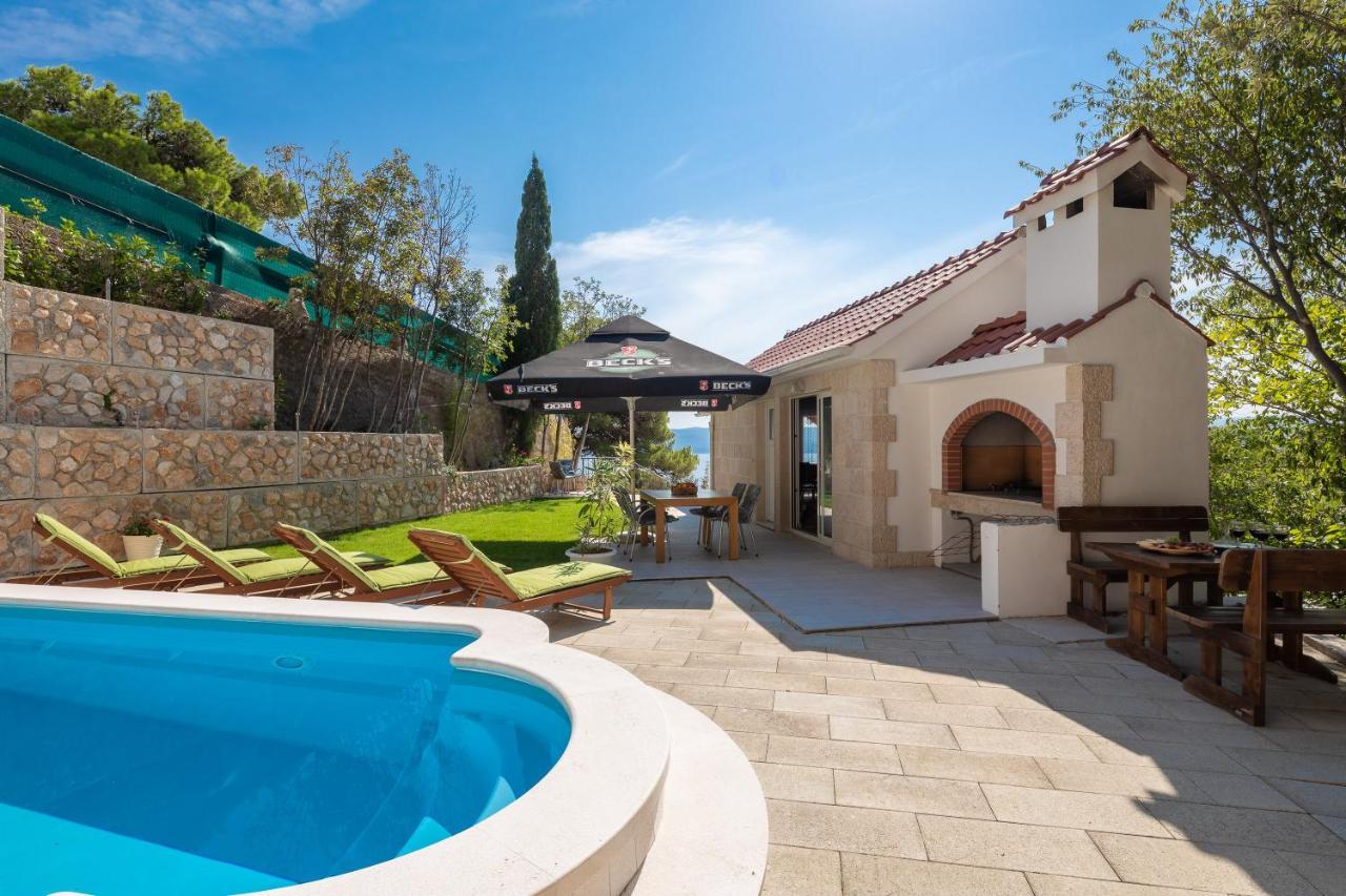 Villa Leoma With Heated Pool Marusici  المظهر الخارجي الصورة