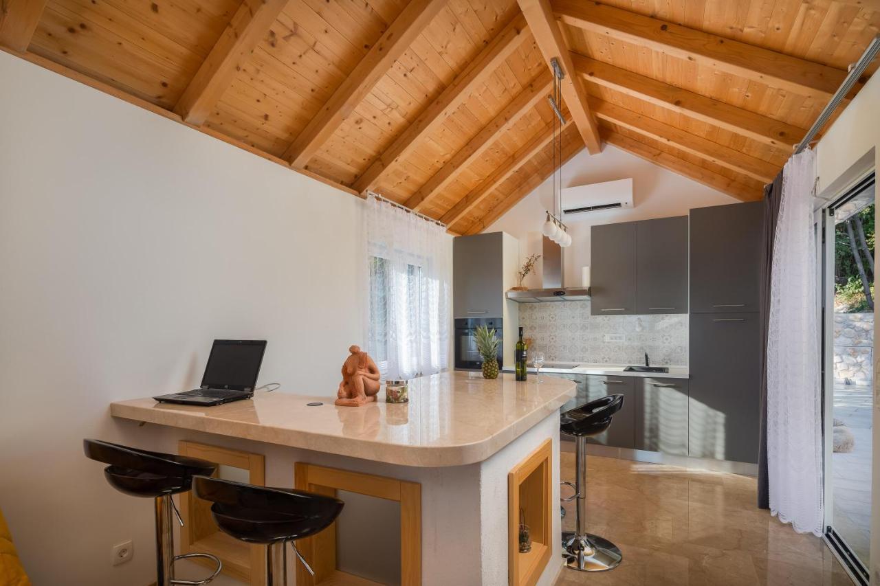 Villa Leoma With Heated Pool Marusici  المظهر الخارجي الصورة