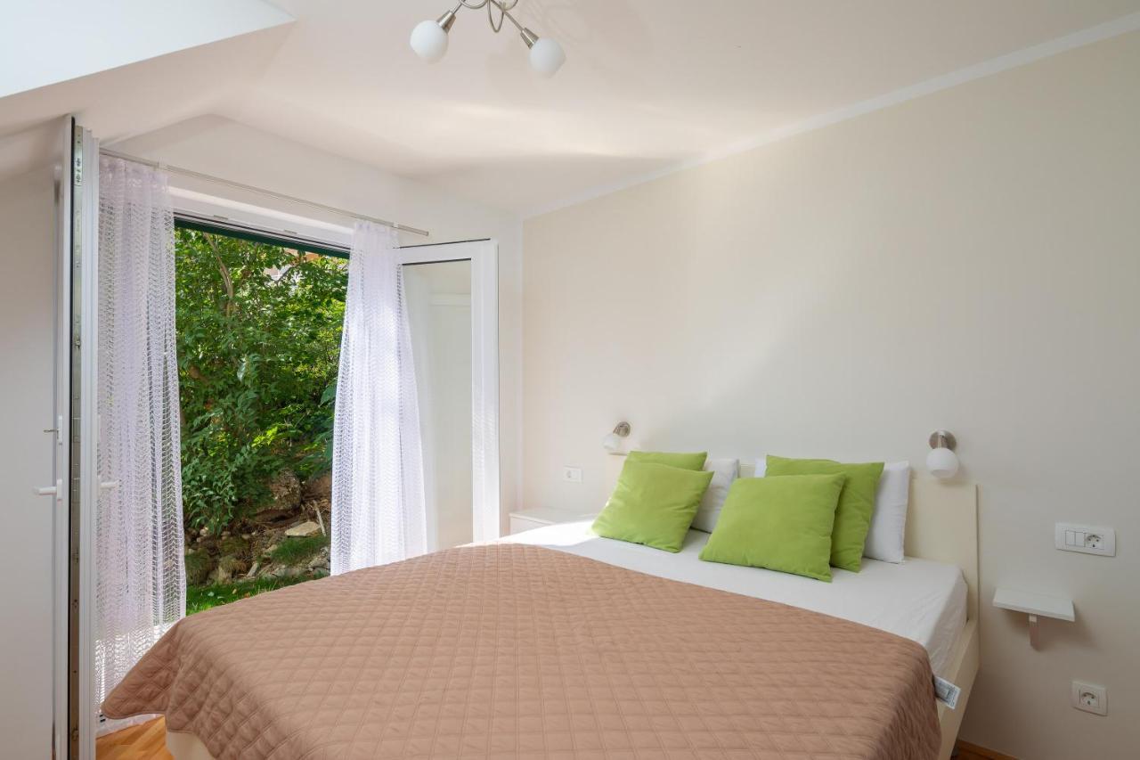 Villa Leoma With Heated Pool Marusici  المظهر الخارجي الصورة
